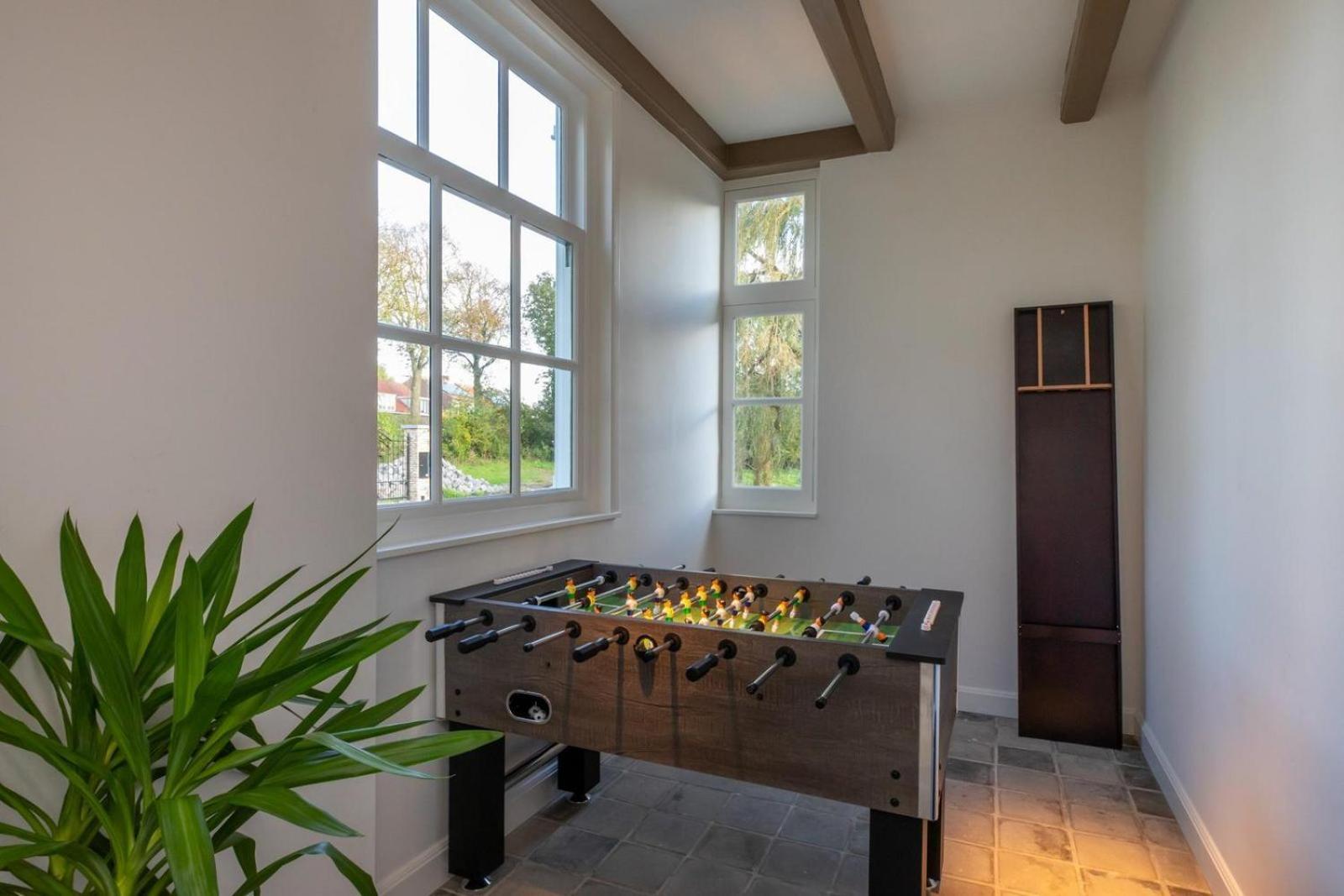 Vakantiehuis 'Boerderij Molenhof' - Stationsweg 5 | Heinkenszand Exterior photo